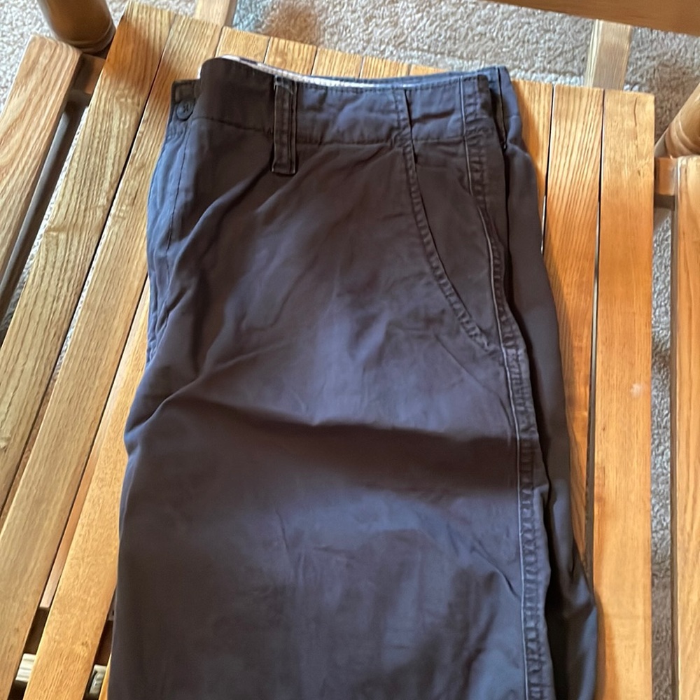 Old navy lived in straight shorts 38